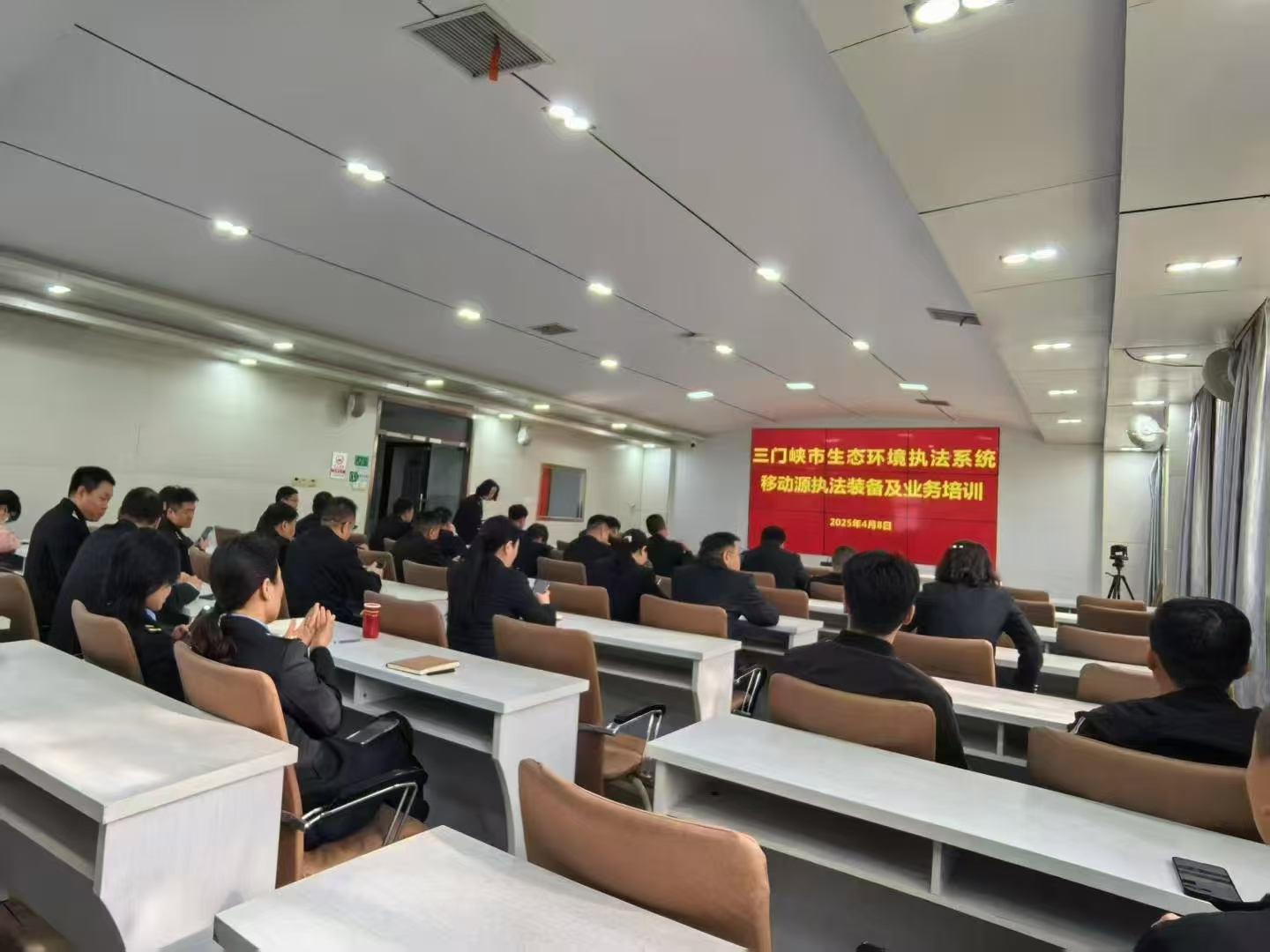 科技赋能精准执法——景飞JF-3102型透射式烟度计助力三门峡蓝天保卫战